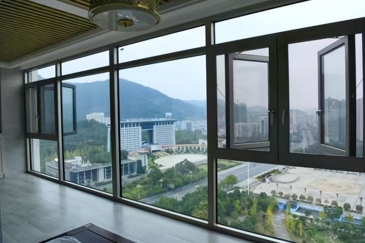 Casement Windows 1