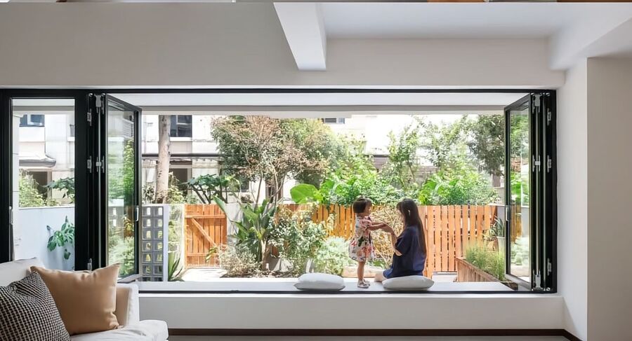 Folding or Bi Fold Windows 2