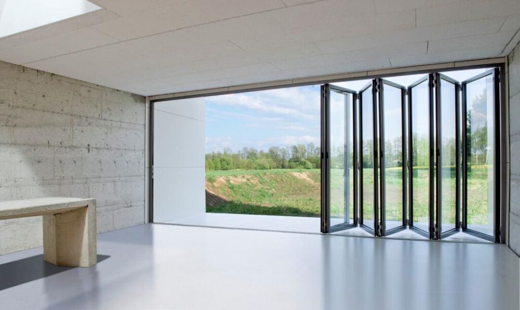 Tips on Selecting the Appropriate Accordion Door