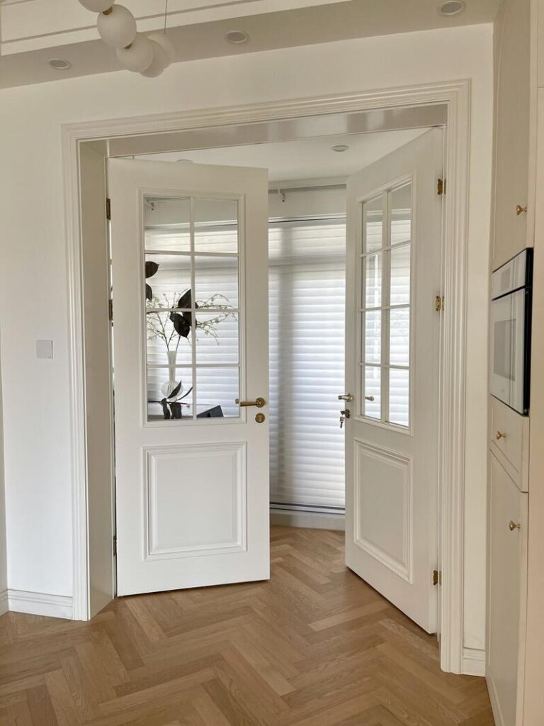 Puertas interiores clásicas 1