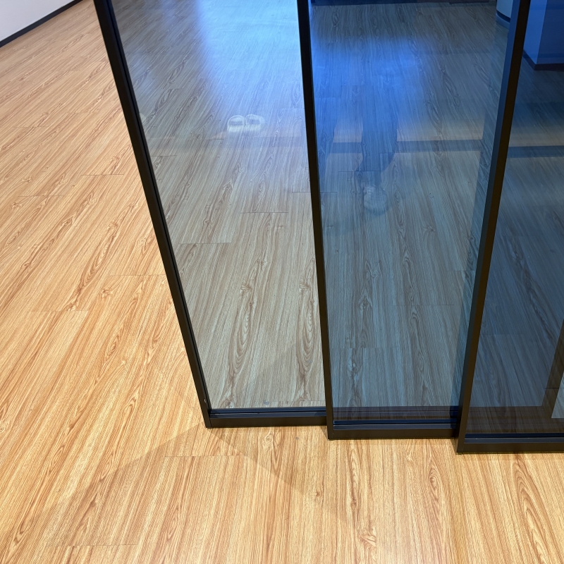 Aluminum Multi Track Sliding Door 3