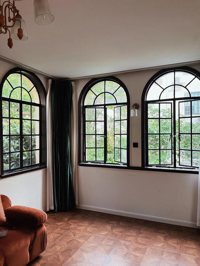Arched Windows 21