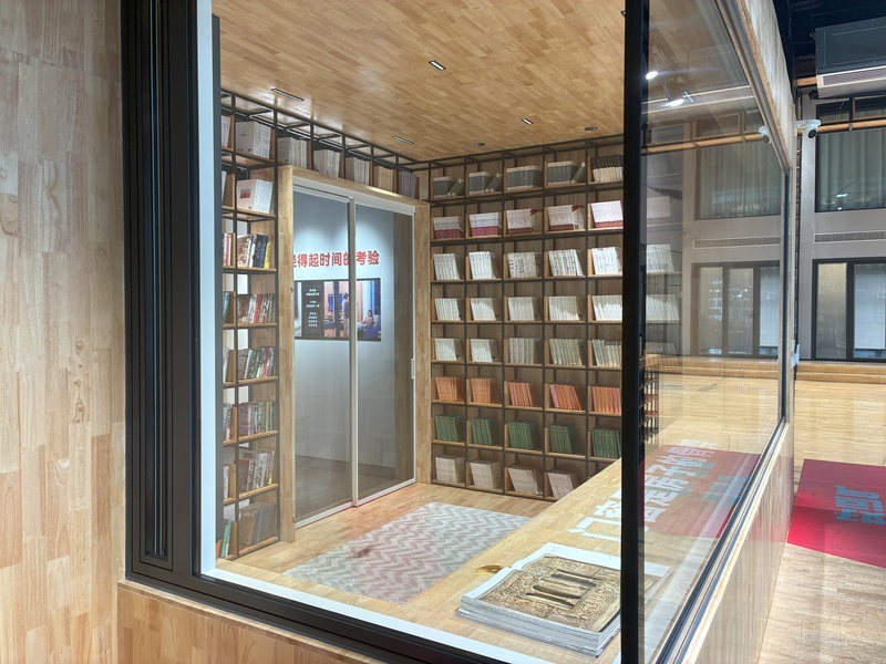 Slim Frame Corner Windows 1
