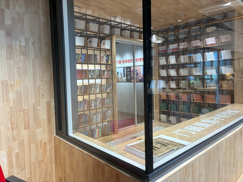 Slim Frame Corner Windows 2