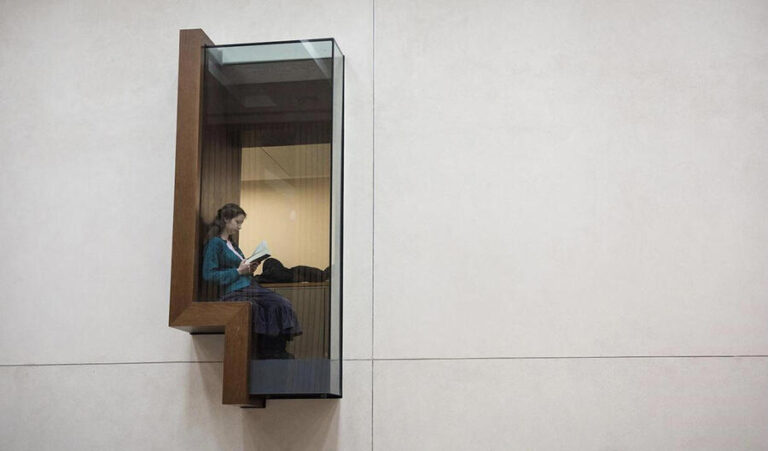 Specialty Shape Windows 7 1