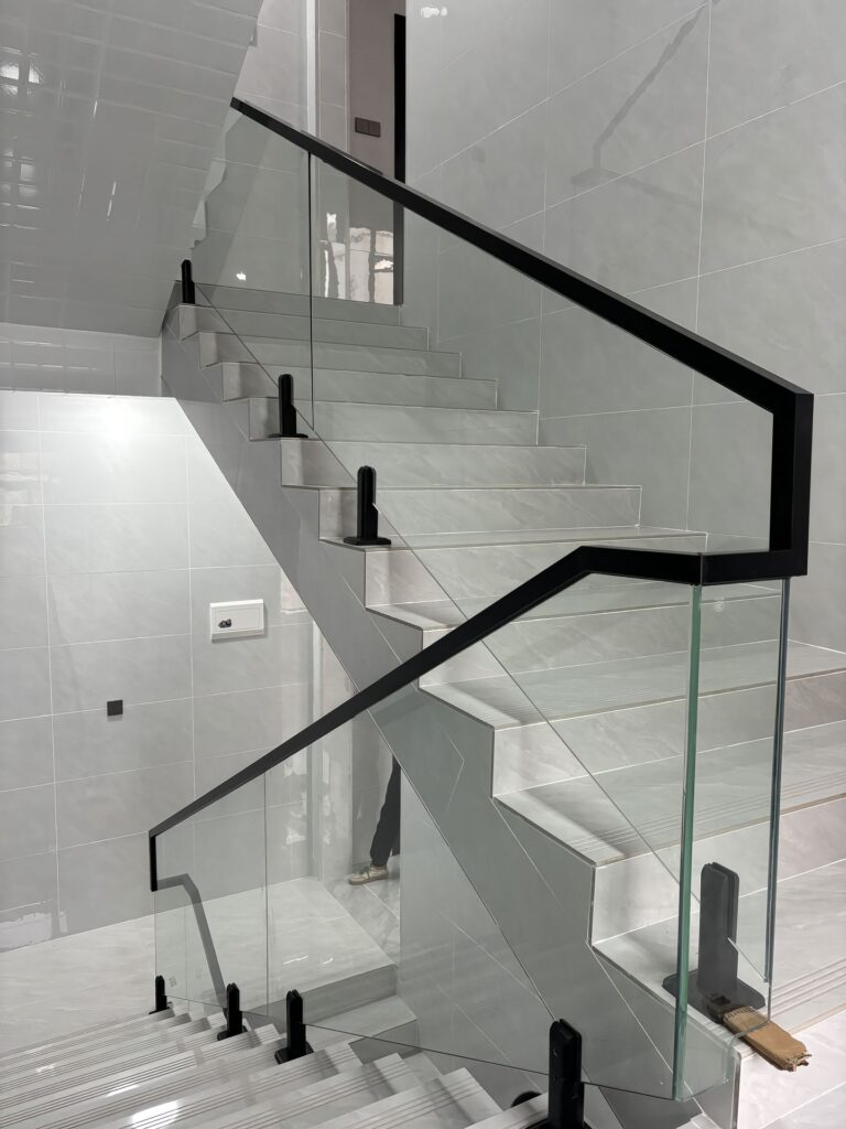 Glass Railing Systems 15