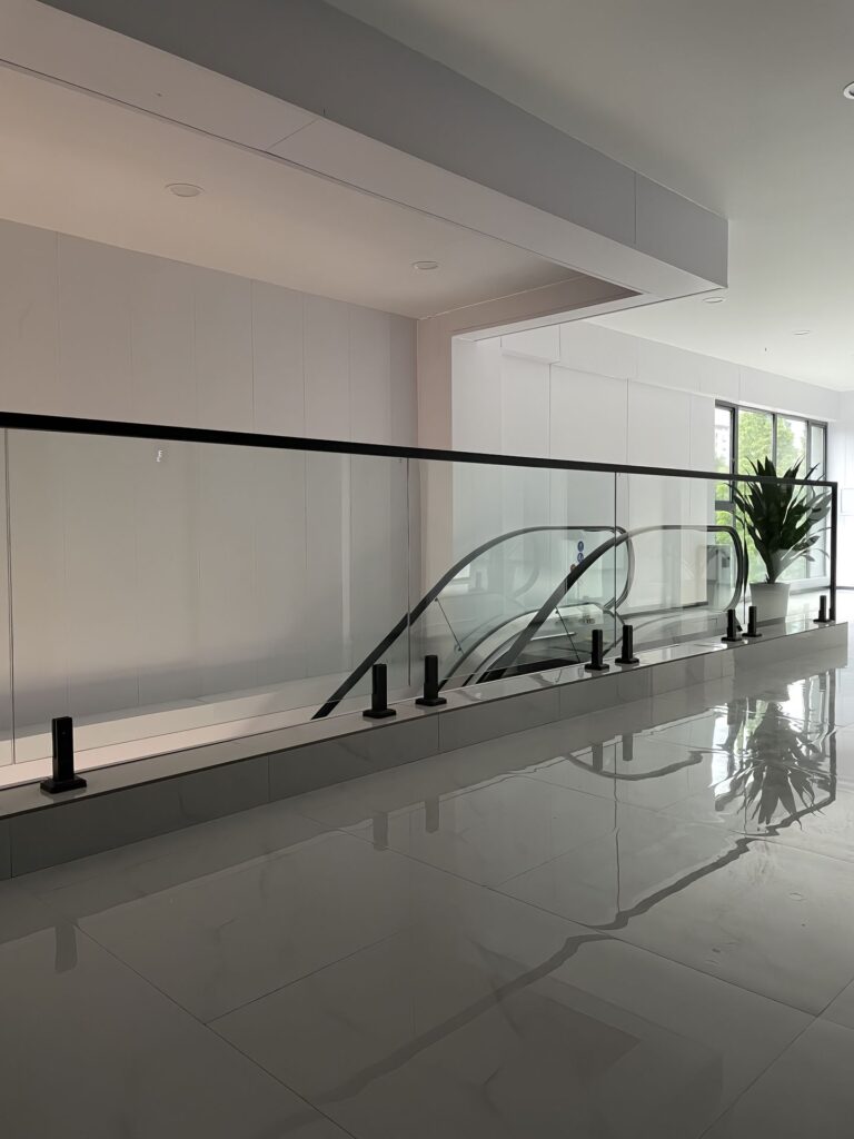 Glass Railing Systems 22