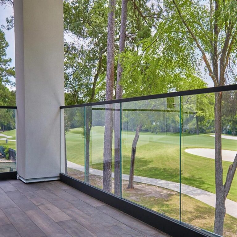 Glass Railing Systems 34